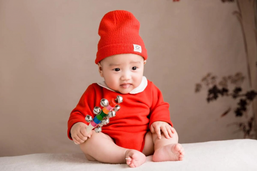 开平怀孕肚子饿了就想吐